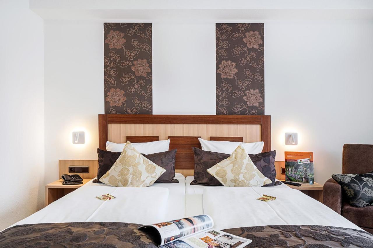 Hotel Rappen Rothenburg Ob Der Tauber Kültér fotó