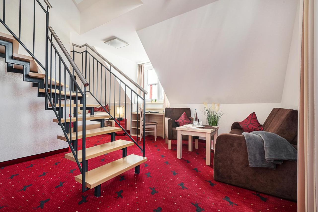 Hotel Rappen Rothenburg Ob Der Tauber Kültér fotó