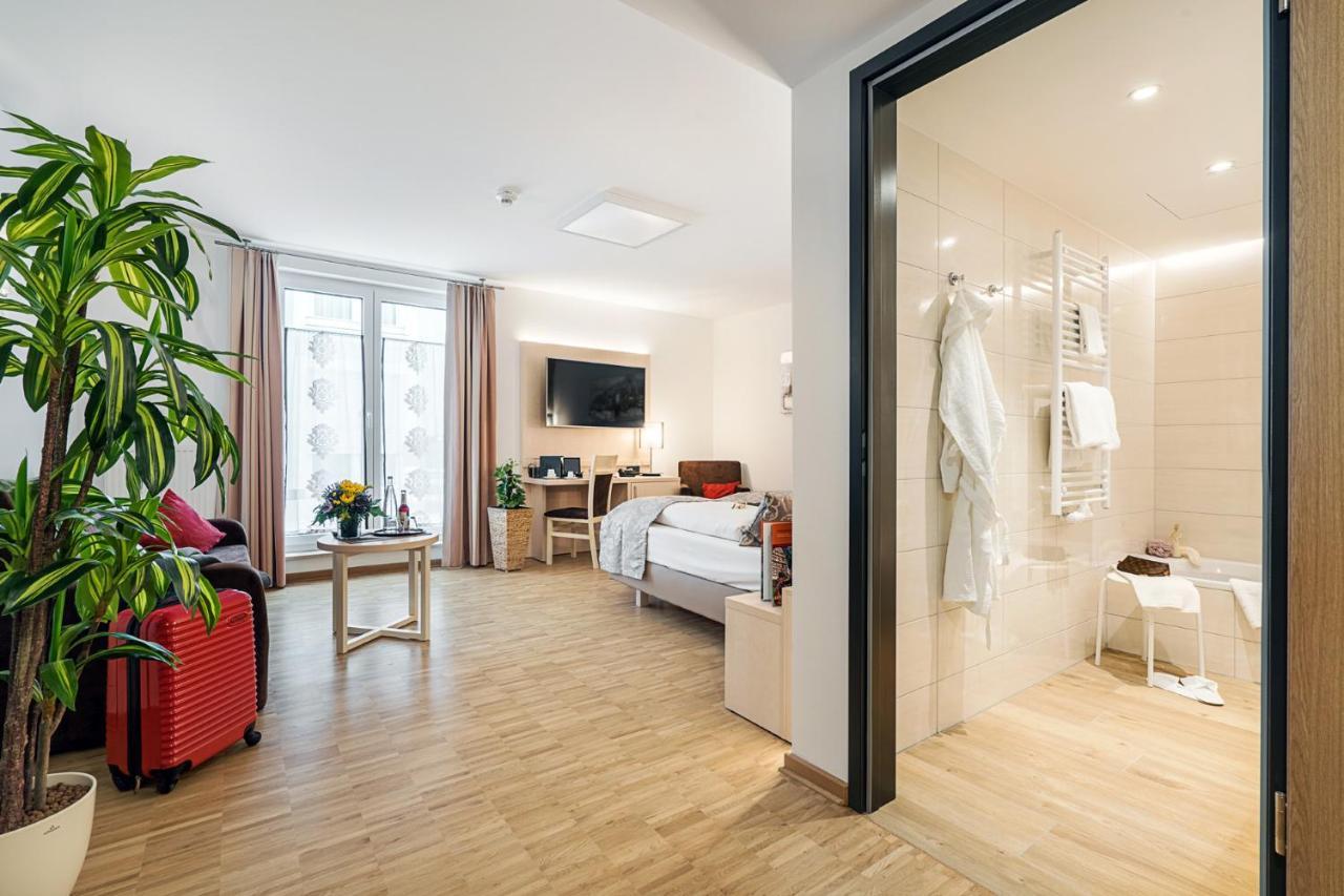 Hotel Rappen Rothenburg Ob Der Tauber Kültér fotó