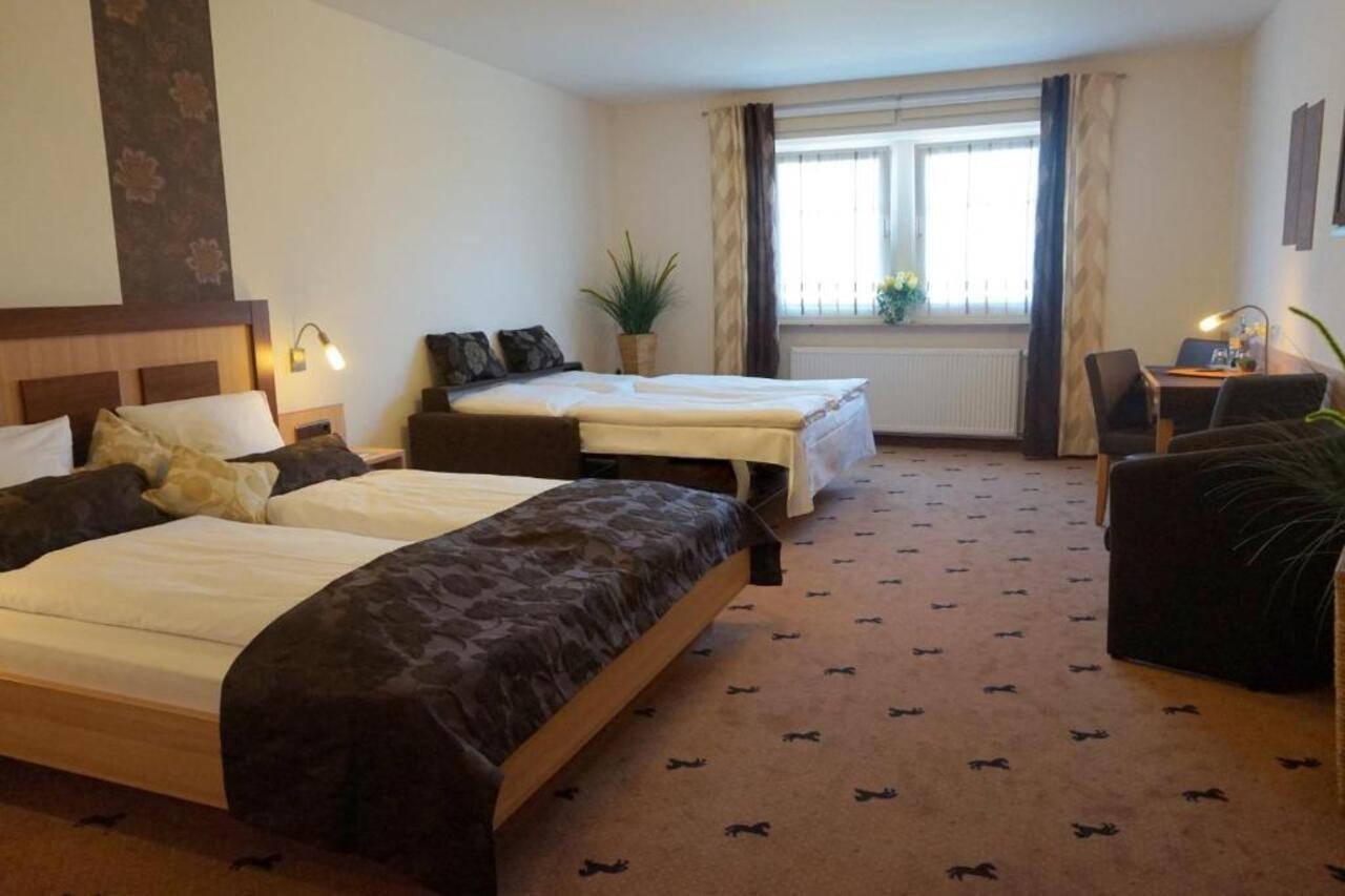 Hotel Rappen Rothenburg Ob Der Tauber Kültér fotó