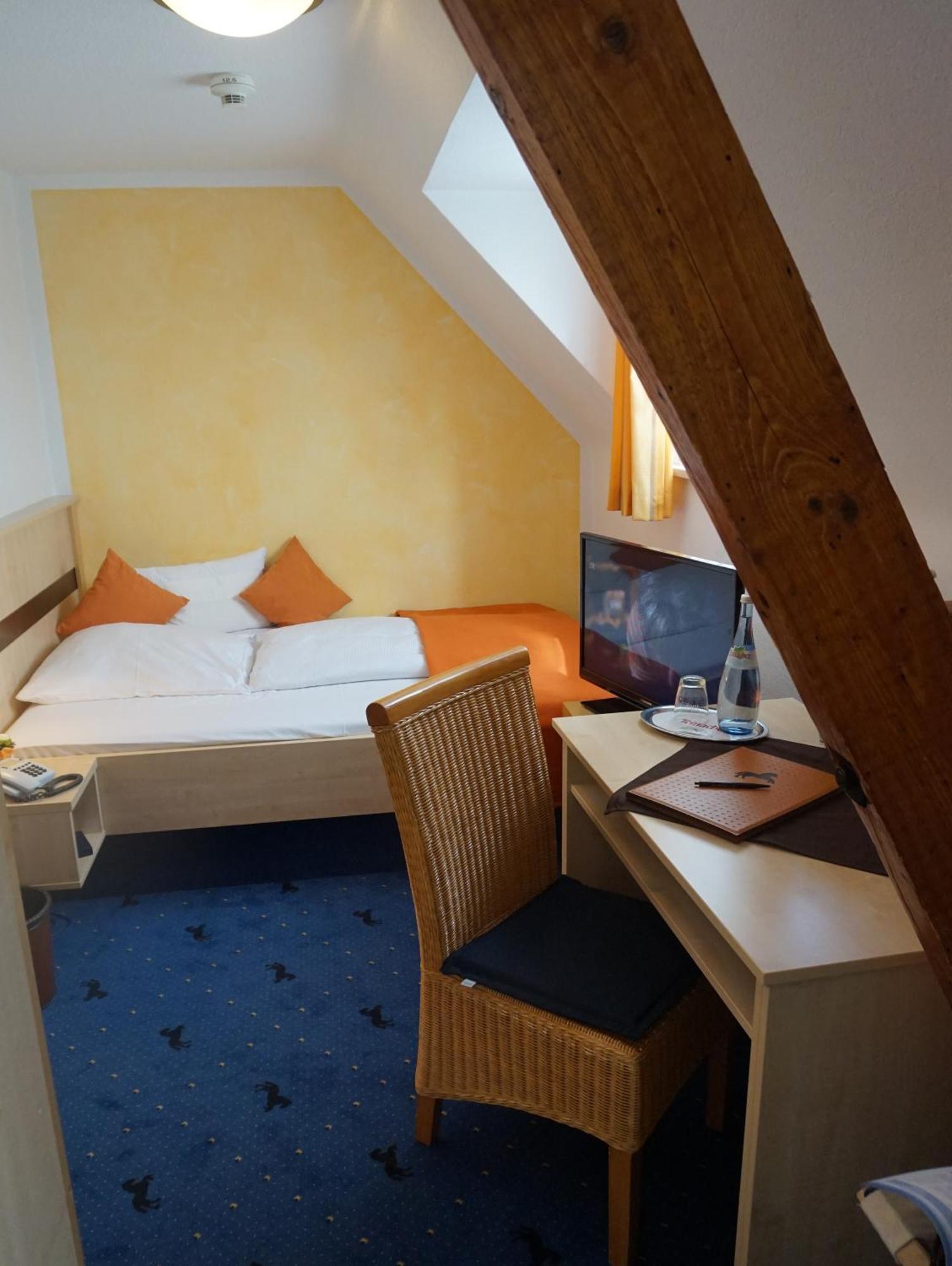 Hotel Rappen Rothenburg Ob Der Tauber Szoba fotó